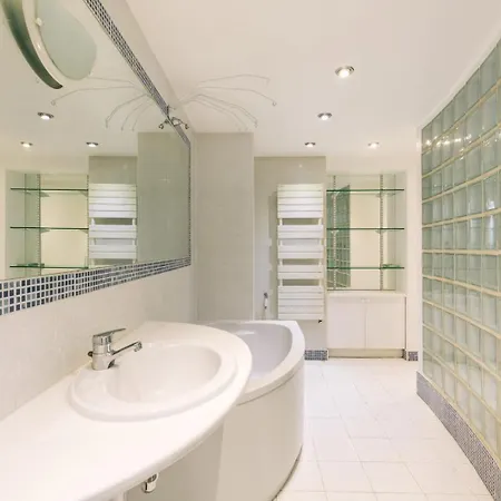 Guestready - Apt Familial Au Coeur De